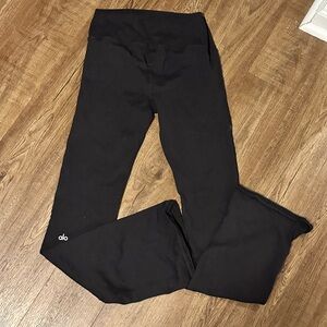AIRBRUSH HIGH-WAIST BOOTCUT LEGGING, Alo size M